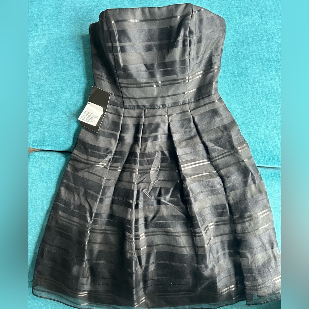 NWT White House Black Market Strapless Black Dress Size 6